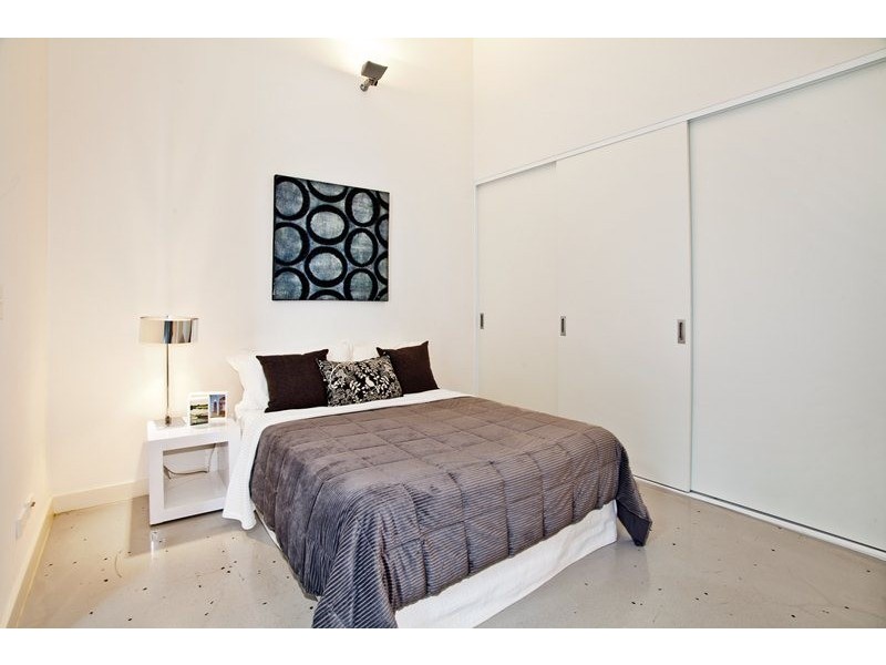 12 Lyons Road, Camperdown NSW 2050