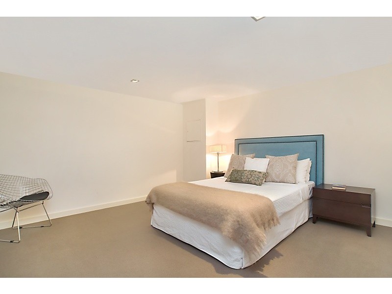 28 Lyons Road, Camperdown NSW 2050