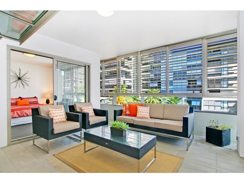 1401/2 Sterling Circuit, Camperdown NSW 2050