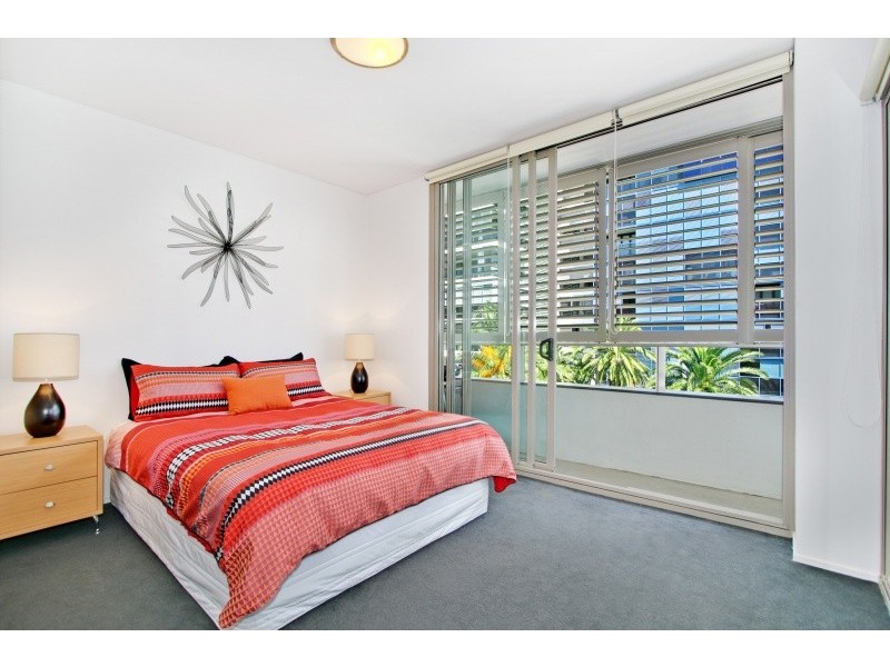 1401/2 Sterling Circuit, Camperdown NSW 2050