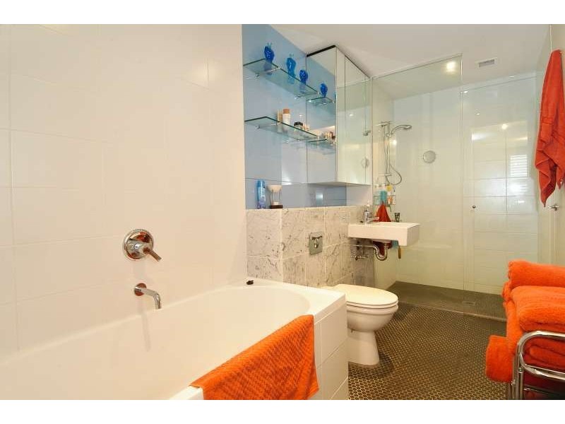 1401/2 Sterling Circuit, Camperdown NSW 2050
