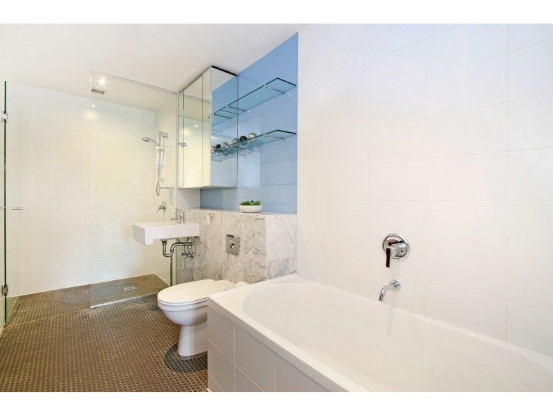 5104/8 Alexandra Drive, Camperdown NSW 2050
