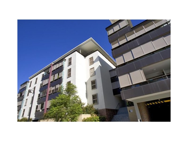 3306/1 Alexandra Drive, Camperdown NSW 2050