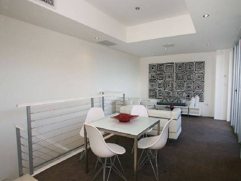 30/1  Goodsell Street, St Peters NSW 2044