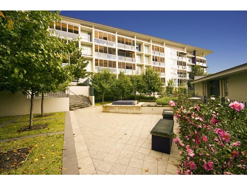 128/4  Alexandra Drive, Camperdown NSW 2050