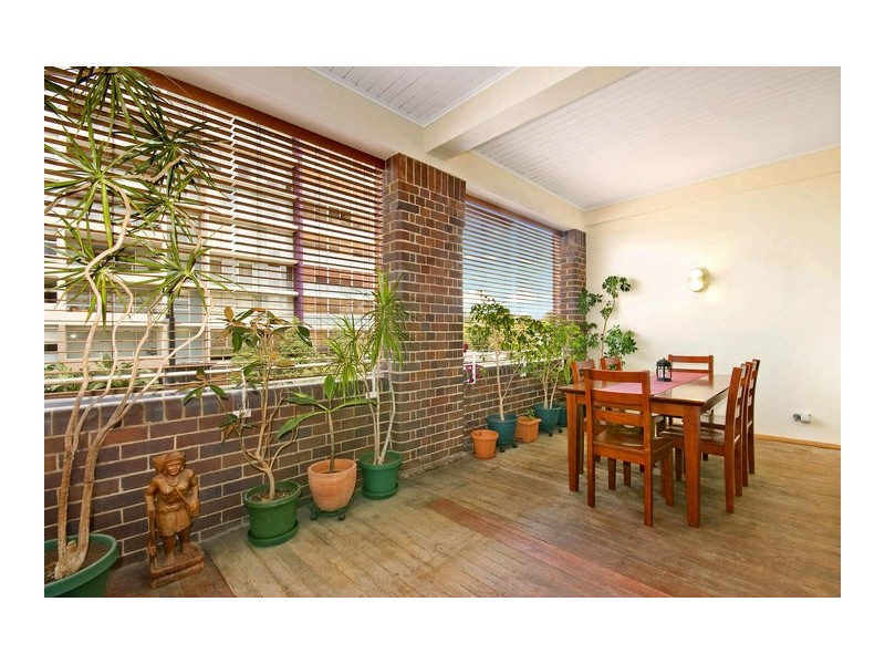 15/20  Pyrmont Bridge Road, Camperdown NSW 2050