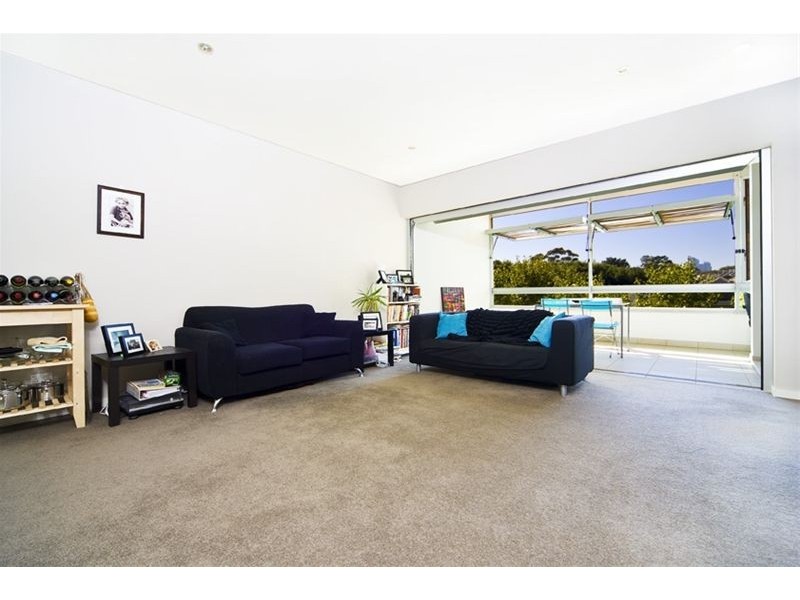15/4  Alexandra Drive, Camperdown NSW 2050
