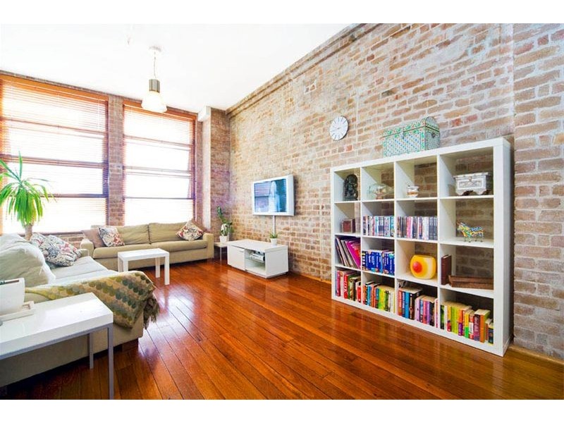 8/2  Cardigan Lane, Camperdown NSW 2050