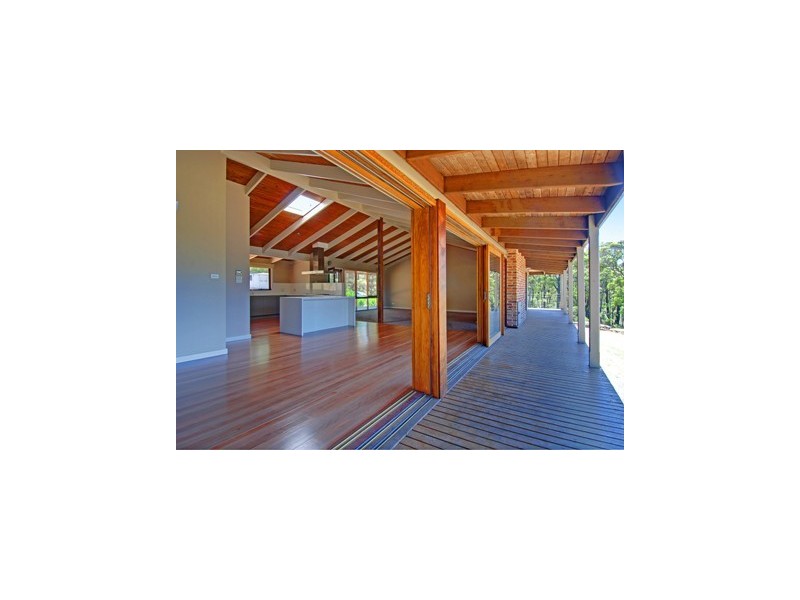 100 Grevillea Place, Colo Vale NSW 2575