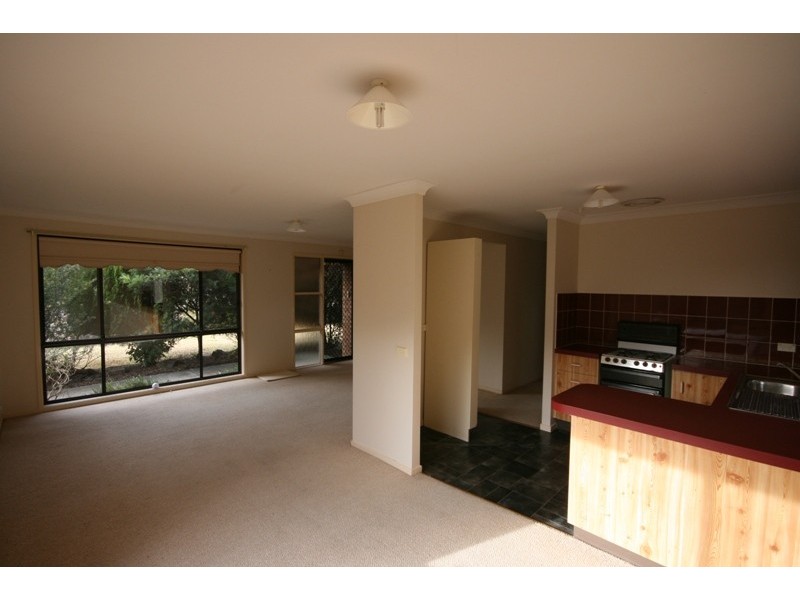 73 Joadja Street, Welby NSW 2575