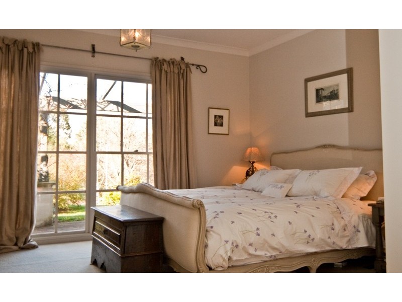 12 Devonshire Road AUCTION  Sat 29th August at 1.00pm, Robertson NSW 2577