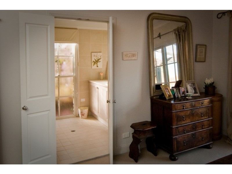 12 Devonshire Road AUCTION  Sat 29th August at 1.00pm, Robertson NSW 2577