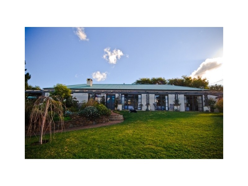 12 Devonshire Road AUCTION  Sat 29th August at 1.00pm, Robertson NSW 2577