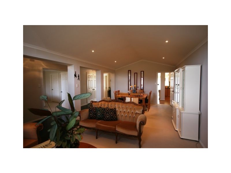 56 Kingsbury Circuit, Bowral NSW 2576