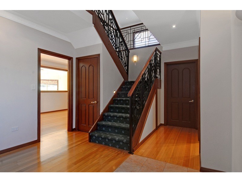 44 Highland Drive, Bowral NSW 2576