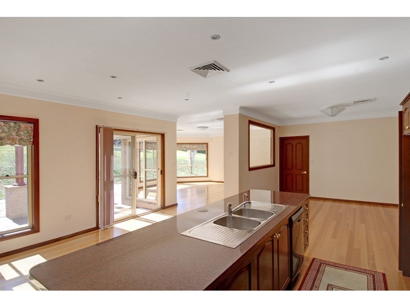 44 Highland Drive, Bowral NSW 2576