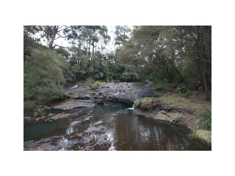 lot 305 Belmore Falls Rd- Tenders close 20th November 2009, Robertson NSW 2577
