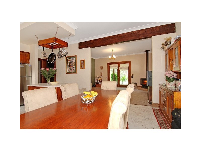 33 Azalea Street, Colo Vale NSW 2575
