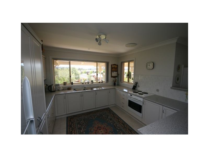 37 King Ranch Drive, Bowral NSW 2576