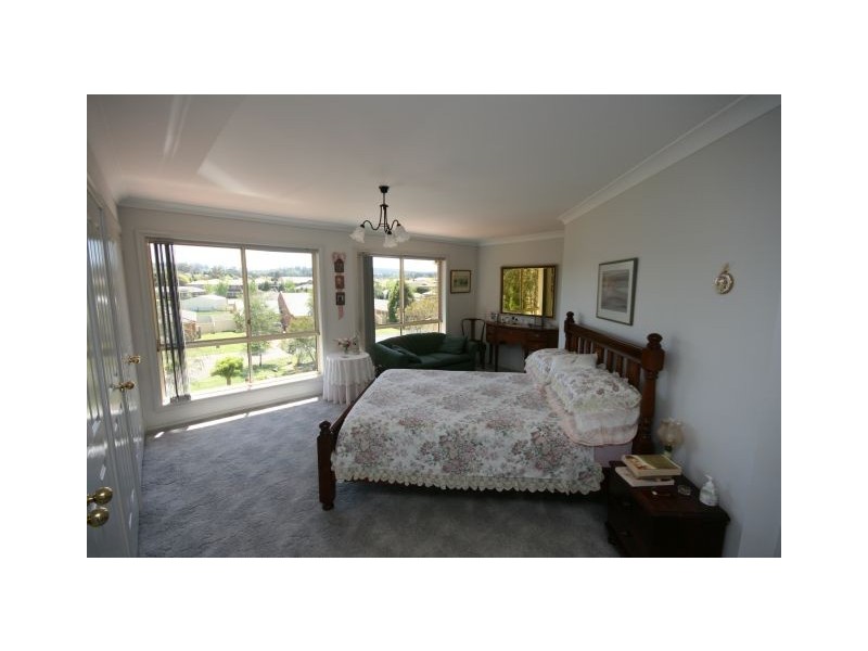 37 King Ranch Drive, Bowral NSW 2576