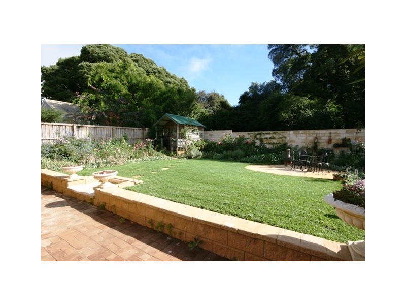 28 Charlotte Street OPEN Saturday 24th April & 1st May 11.00am-11.45am, Robertson NSW 2577