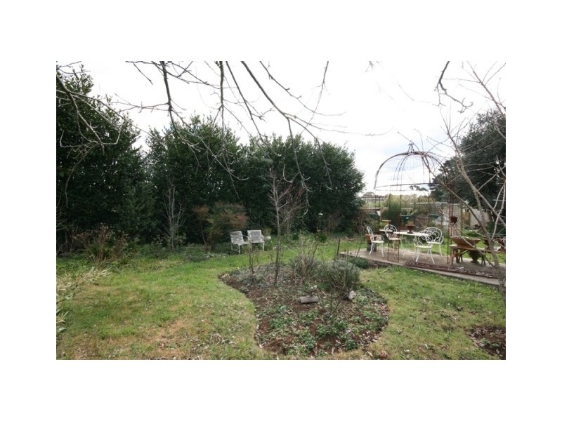 99 Hoddle Street, Robertson NSW 2577