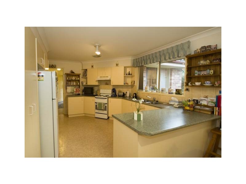 9 Links Place, Willow Vale NSW 2575