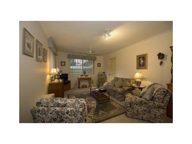 9 Links Place, Willow Vale NSW 2575