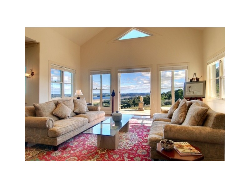 30 Hawthorne Lane, Kangaloon NSW 2576