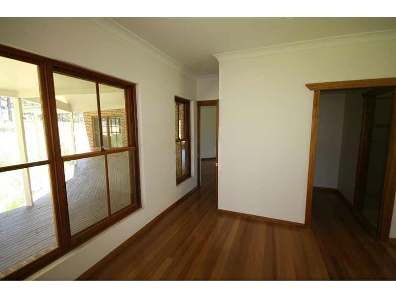 Cambridge Park Wallaby Hill Rd, Robertson NSW 2577