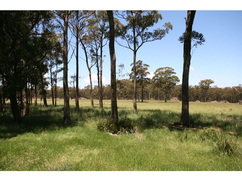 Cambridge Park Wallaby Hill Rd, Robertson NSW 2577