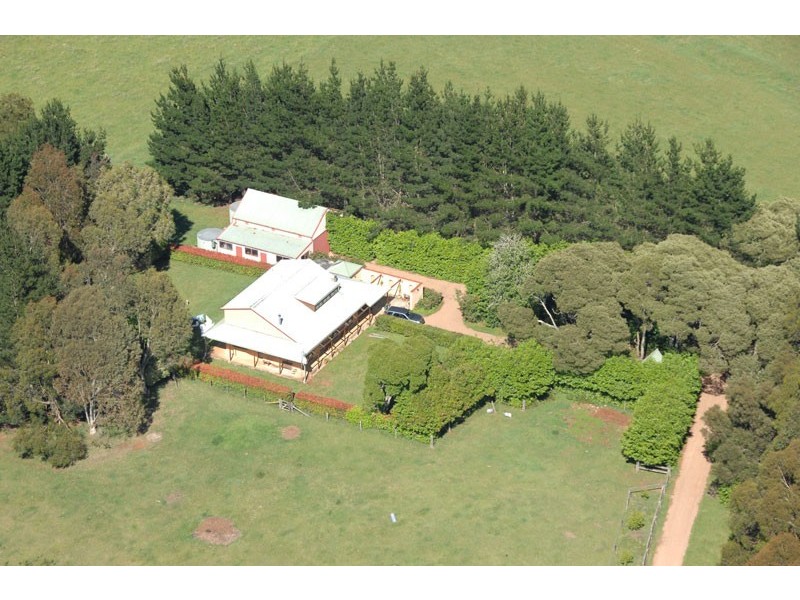 . Moresby Hill Farm, Robertson NSW 2577