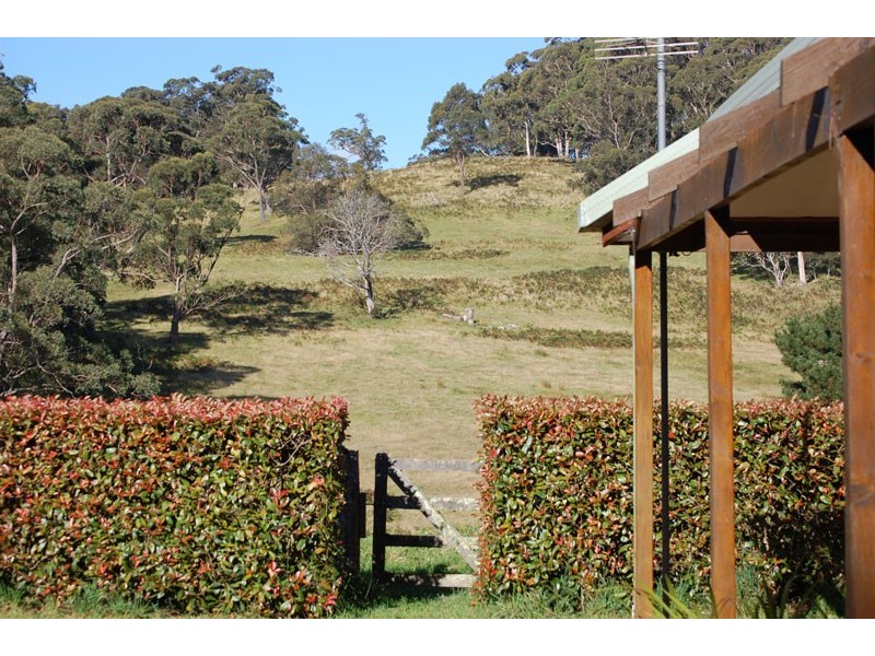 . Moresby Hill Farm, Robertson NSW 2577