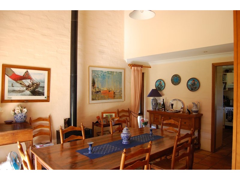 . Moresby Hill Farm, Robertson NSW 2577