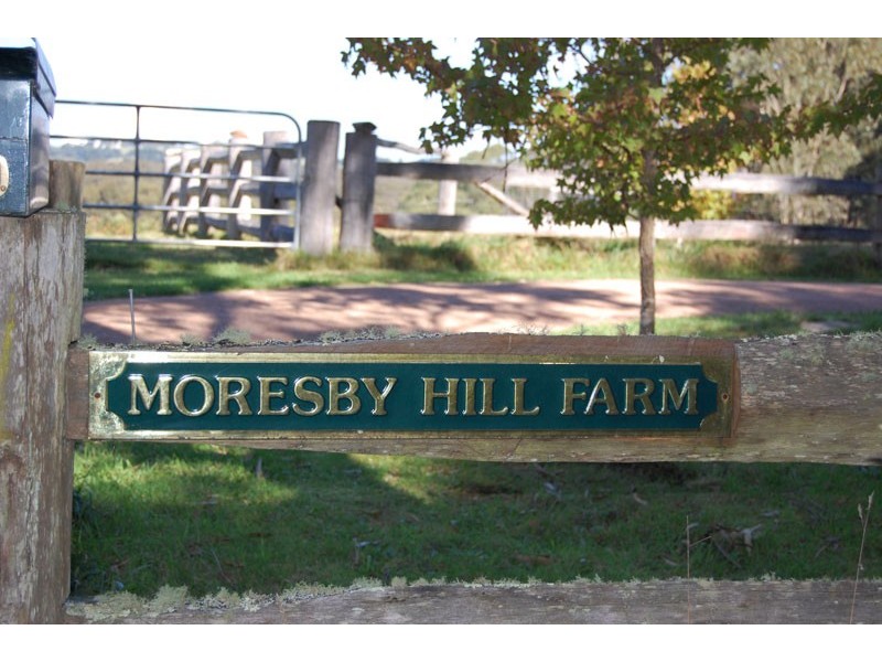 . Moresby Hill Farm, Robertson NSW 2577