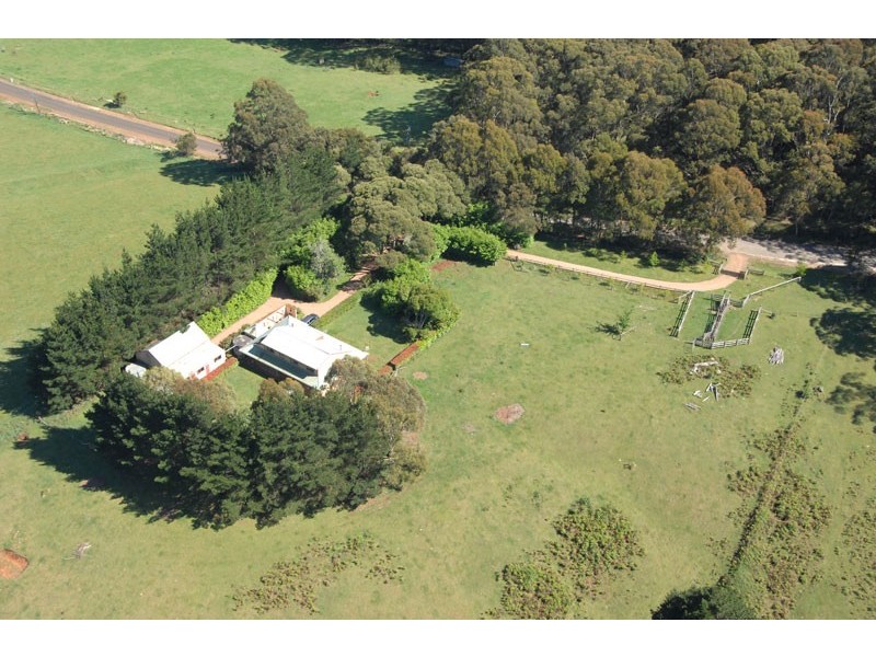 . Moresby Hill Farm, Robertson NSW 2577