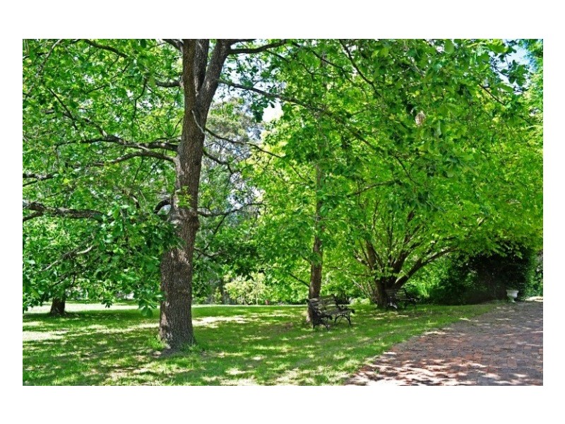 10 Eridge Park Road, Burradoo NSW 2576