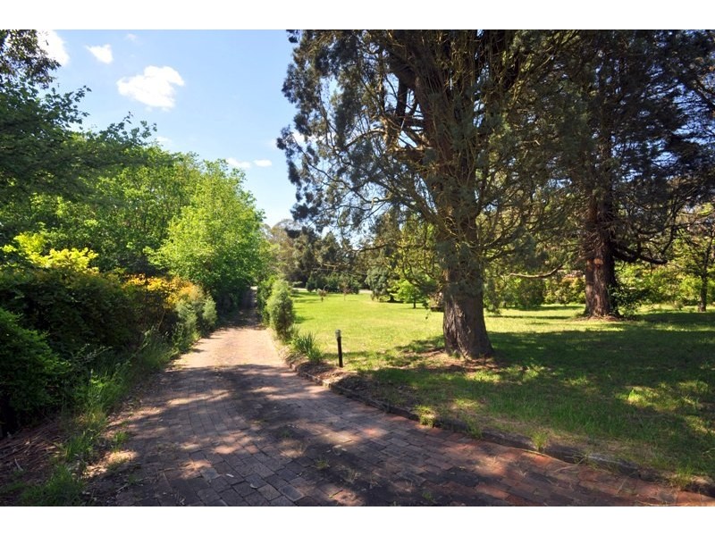 10 Eridge Park Road, Burradoo NSW 2576