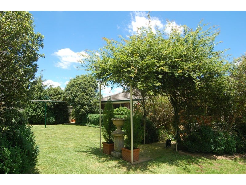 6 Dumfries Place OPEN Saturday 26th February & 5th March 11:00am-11:45am, Bowral NSW 2576