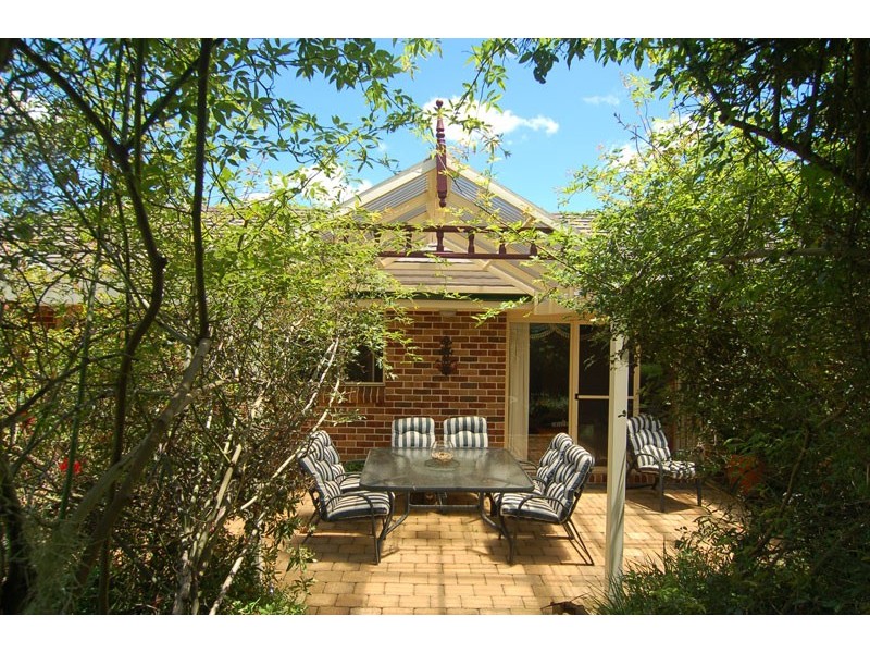 6 Dumfries Place OPEN Saturday 26th February & 5th March 11:00am-11:45am, Bowral NSW 2576