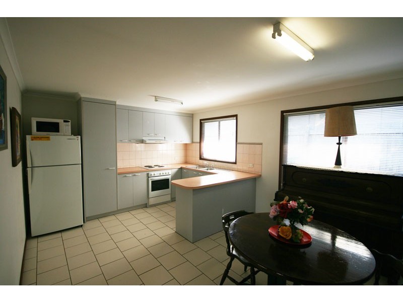 42 The Old Road, Robertson NSW 2577