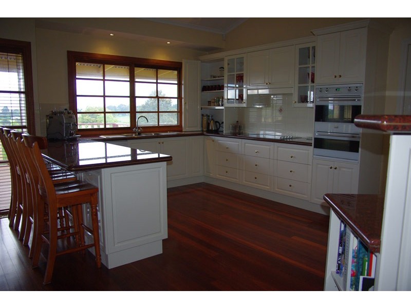 5 May Street, Robertson NSW 2577