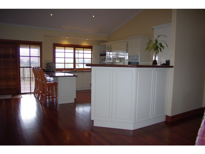 5 May Street, Robertson NSW 2577