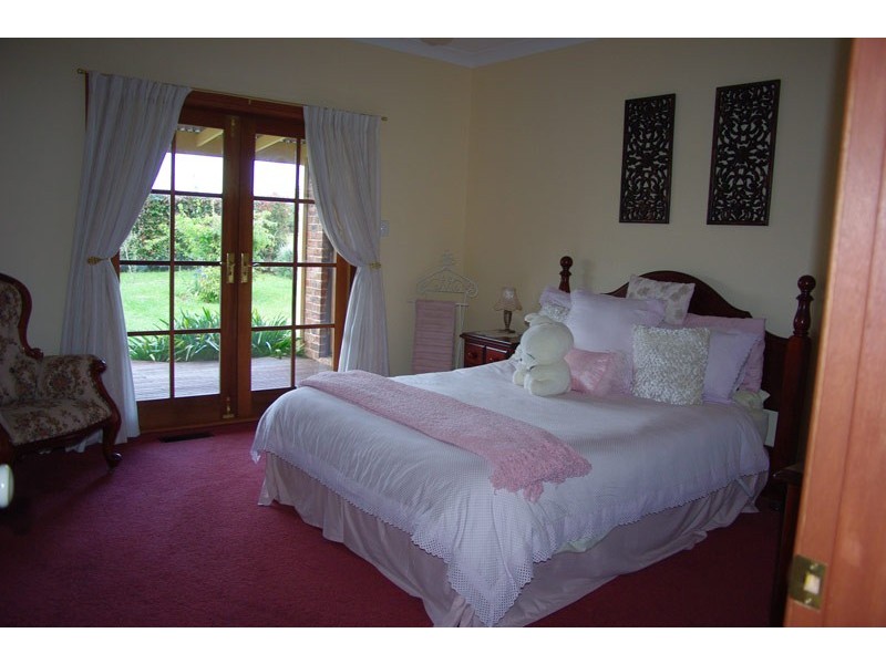 5 May Street, Robertson NSW 2577