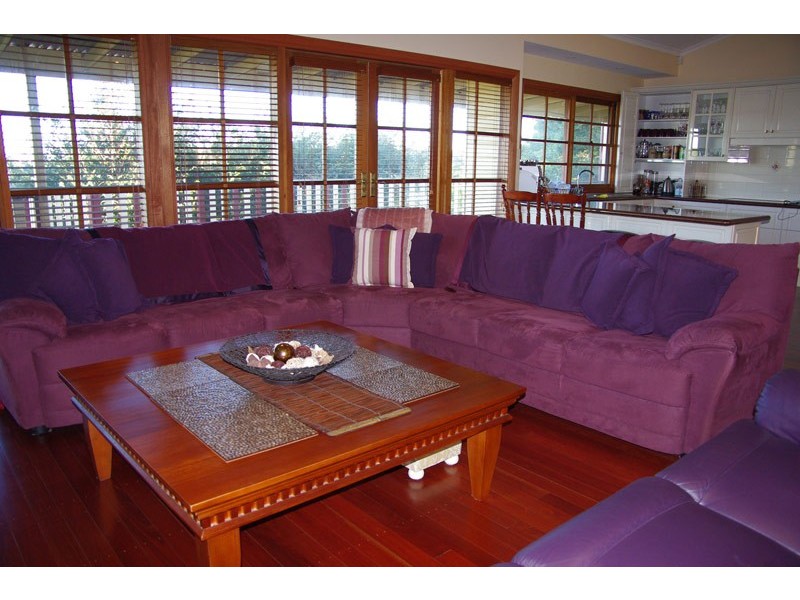 5 May Street, Robertson NSW 2577