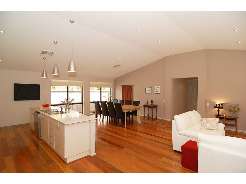 22 Parmenter Court, Bowral NSW 2576