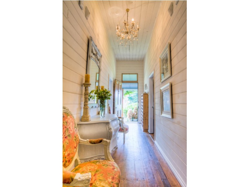 1 Hoddle Street, Robertson NSW 2577