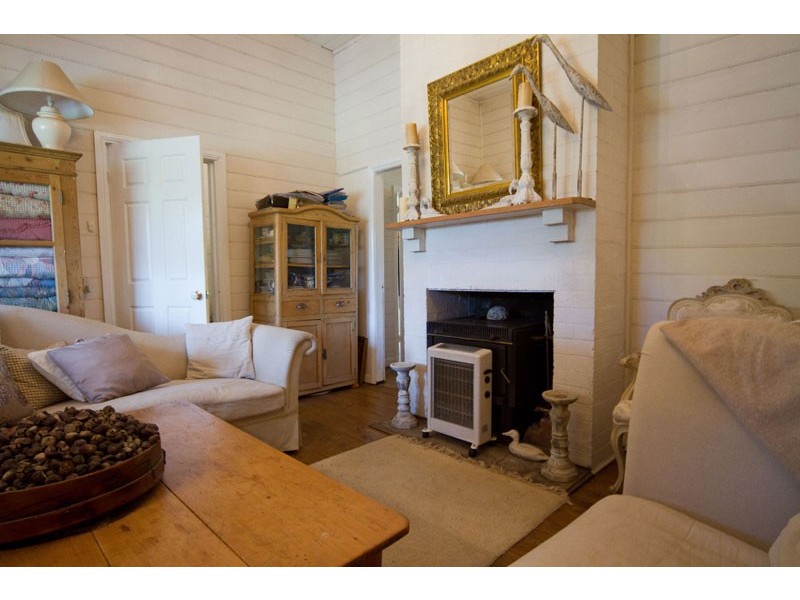 1 Hoddle Street, Robertson NSW 2577