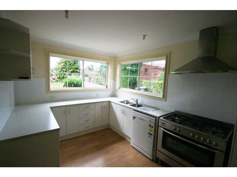 13 Retford Road, Bowral NSW 2576