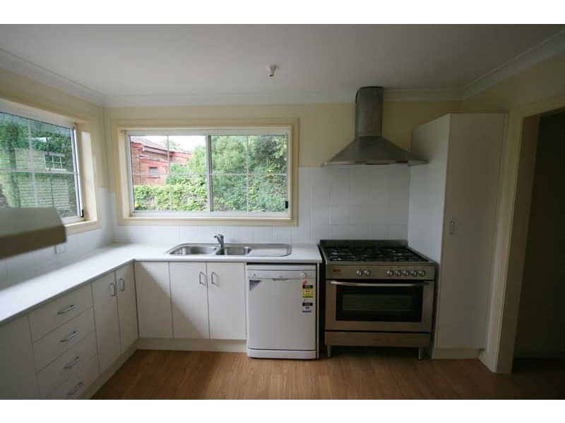 13 Retford Road, Bowral NSW 2576